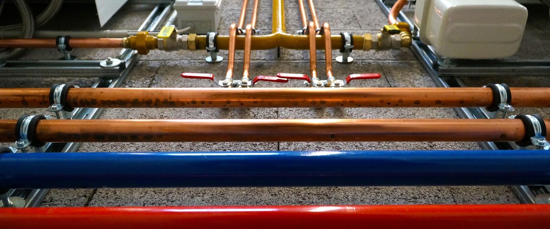 Enhance Your Workspace with Cleaning and Sustainable Energy