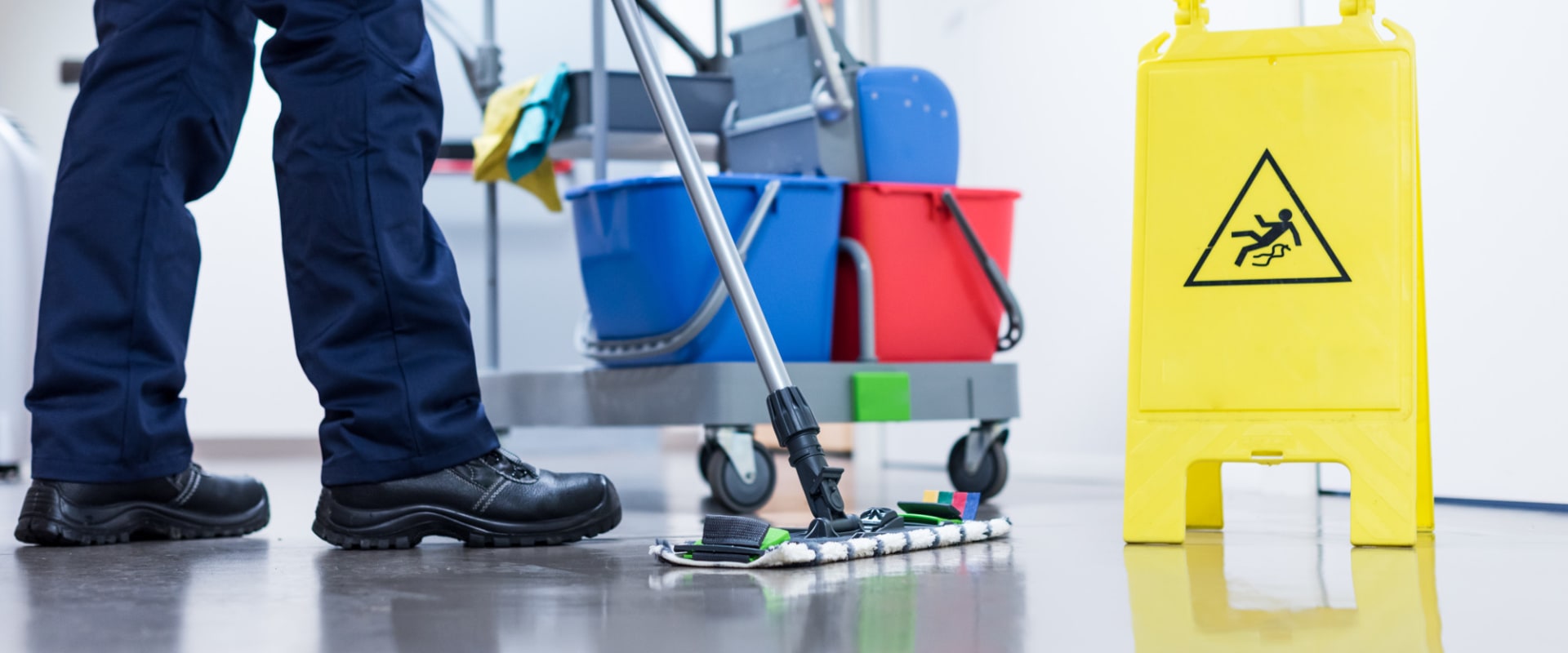 What is a Commercial Cleaning Service and What Does it Offer?
