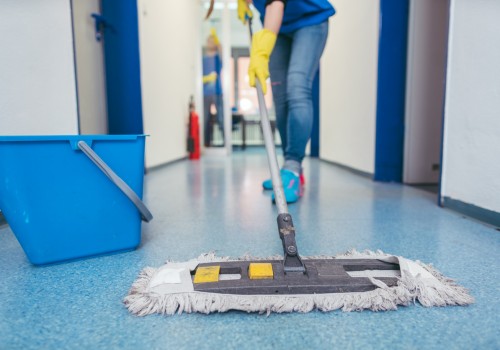 Beyond the Mop: What to Expect from a Professional Commercial Cleaning Service